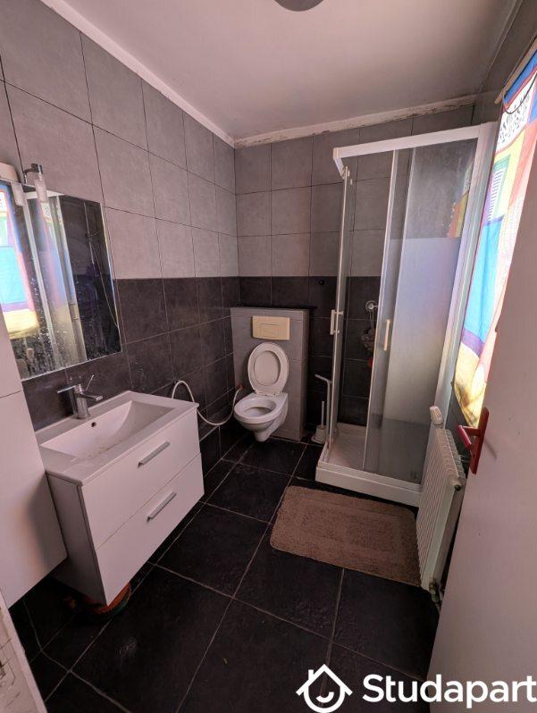 Chambre - 16 m² - 1 pièce