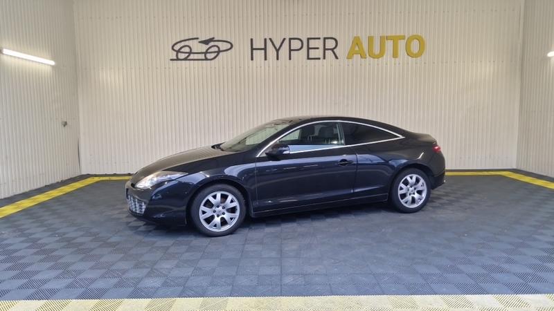 Renault Laguna Coupé 2.0 dci 150 eco2 energy black edition