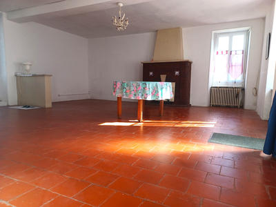 Maison - 85 m² - 3 pièces