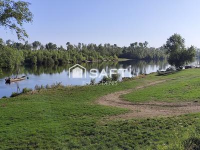 Terrain - 8 000 m²
