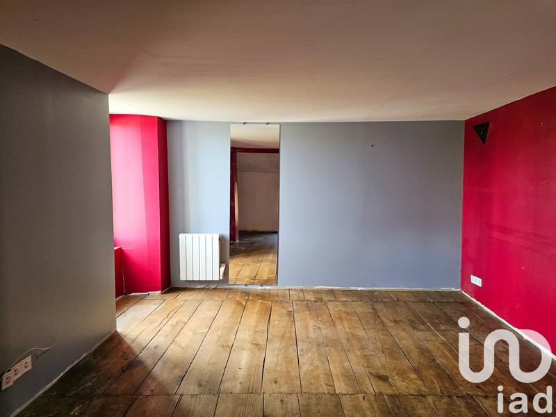 Maison - 220 m² - 5 pièces