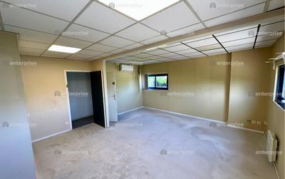 Bureau - 640 m²