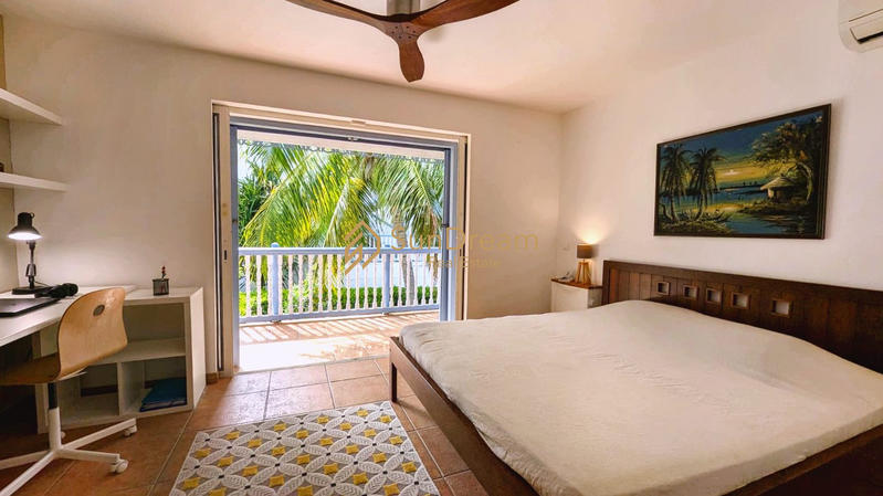 Appartement - 103 m² - 3 pièces