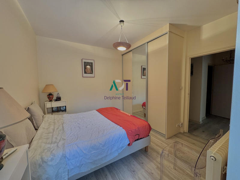 Appartement - 111 m² - 4 pièces