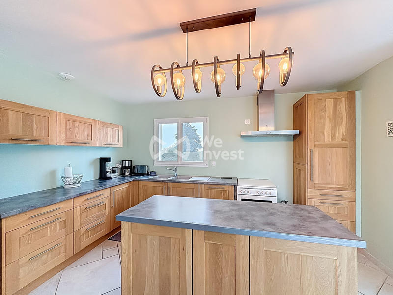 Maison - 102 m² - 4 pièces