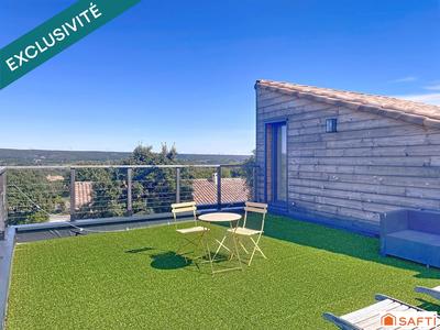 Maison - 115 m² - 4 pièces