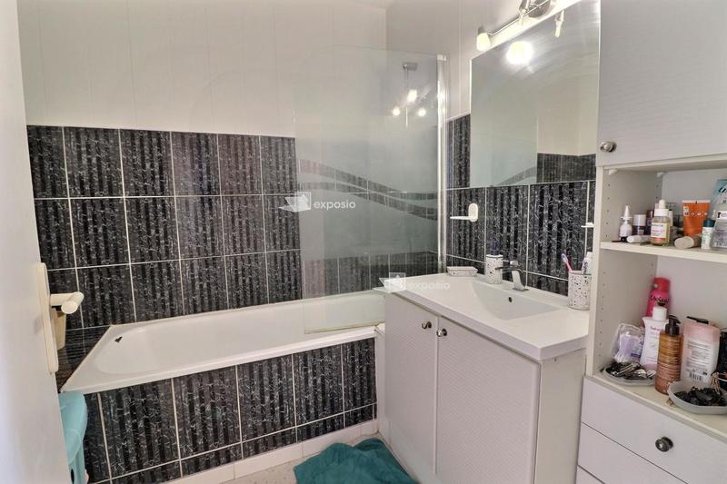 Appartement - 71 m² - 4 pièces