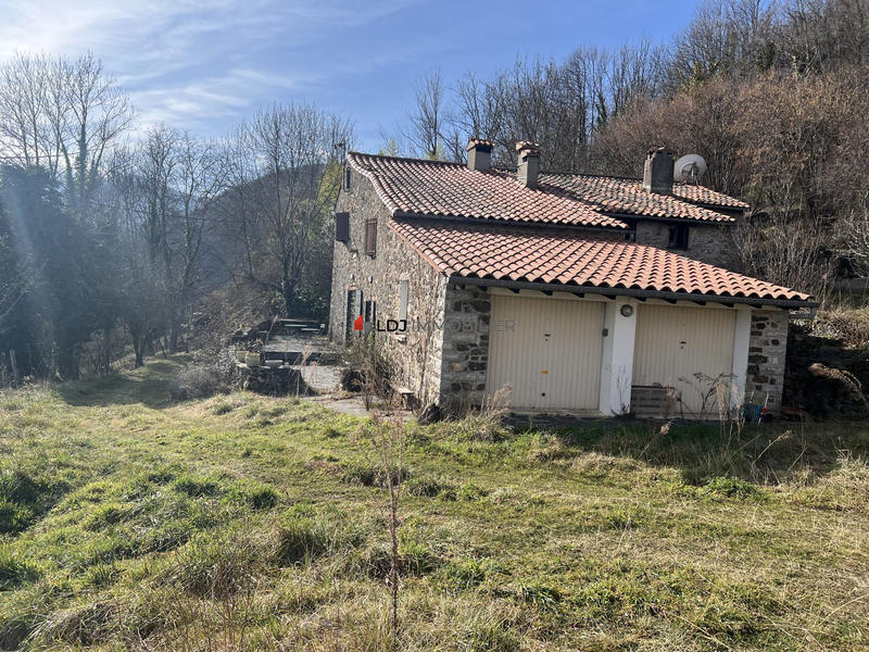 Mas - 240 m² - 5 pièces