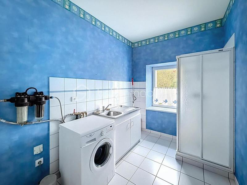 Demeure - 223 m² - 8 pièces