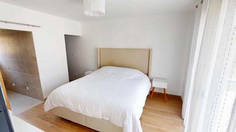 Maison - 138 m² - 6 pièces