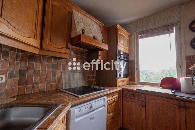 Appartement - 110 m² - 5 pièces