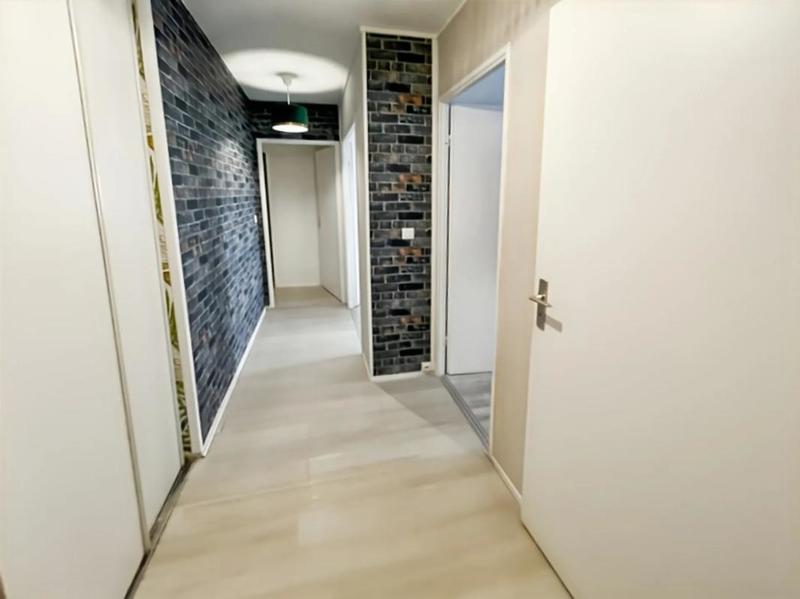 Appartement - 82 m² - 4 pièces