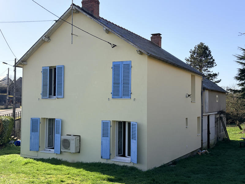 Maison - 85 m² - 4 pièces