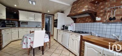 Maison - 185 m² - 7 pièces