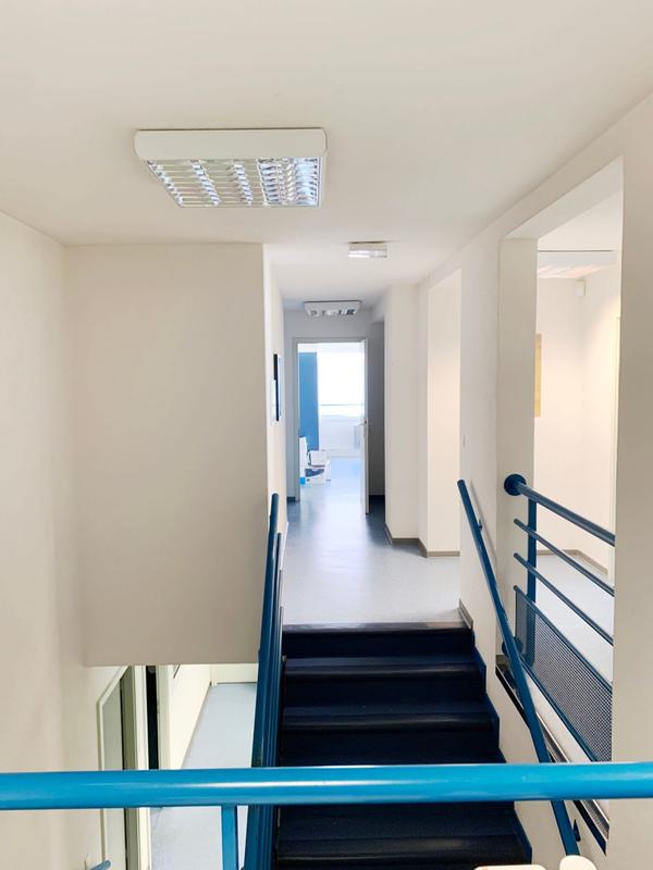 Local d'activités - 340 m²