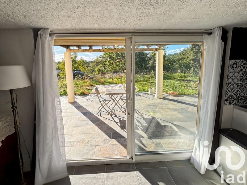 Maison - 227 m² - 7 pièces