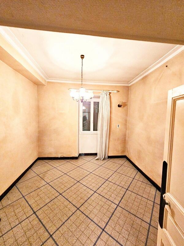 Duplex - 140 m² - 7 pièces