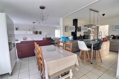 Maison - 115 m² - 5 pièces