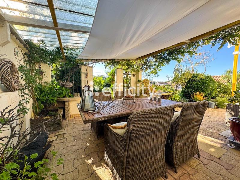 Maison - 130 m² - 5 pièces