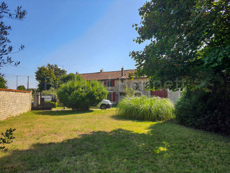 Longère - 223 m² - 8 pièces