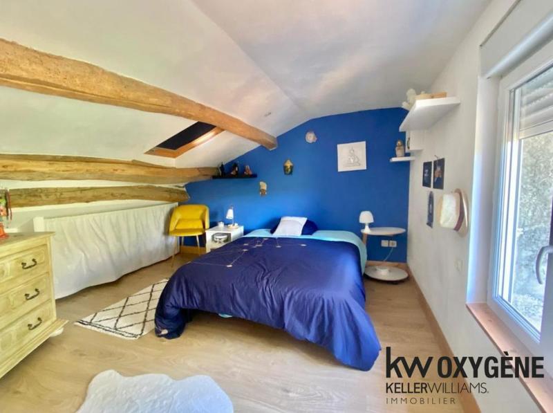 Mas - 200 m² - 8 pièces