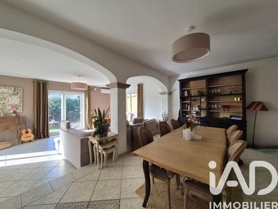 Maison - 139 m² - 4 pièces