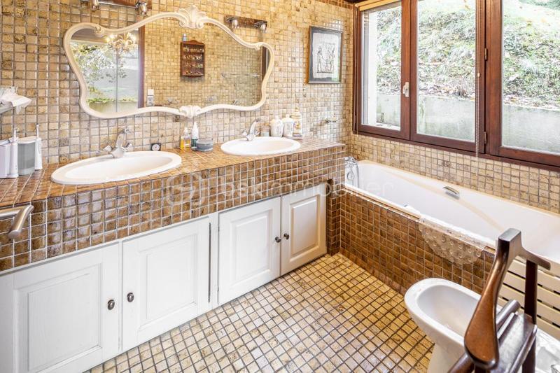 Maison d'architecte - 161 m² - 7 pièces