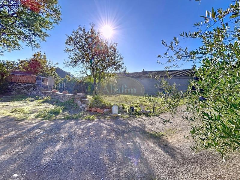 Maison - 150 m² - 4 pièces