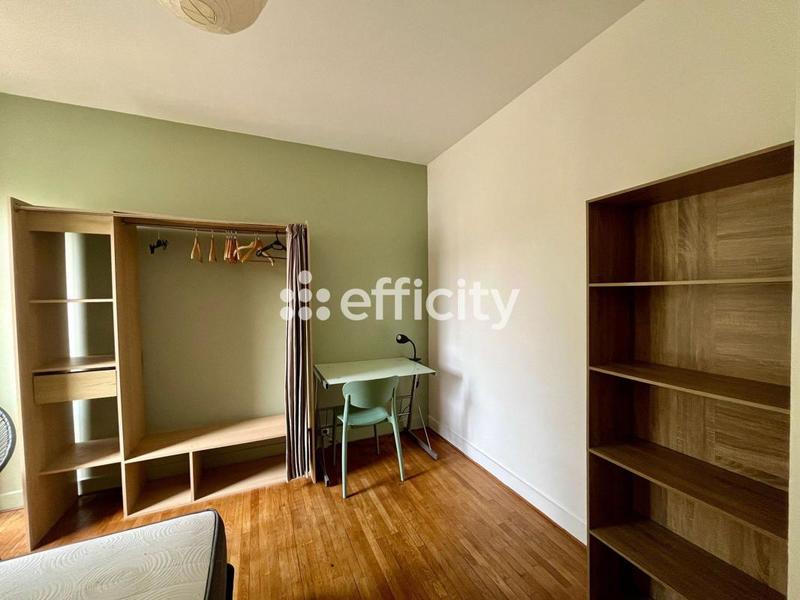 Maison - 140 m² - 9 pièces