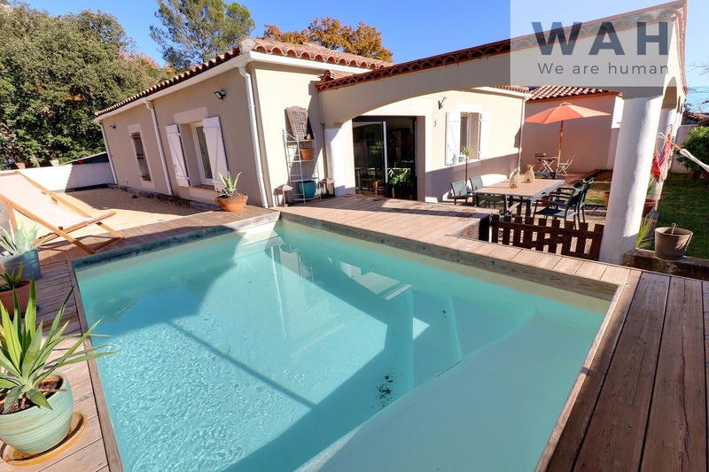 Maison - 105 m² - 4 pièces