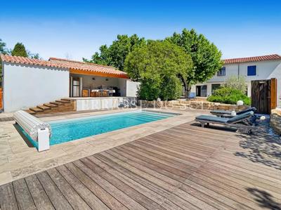 Maison - 171 m² - 6 pièces