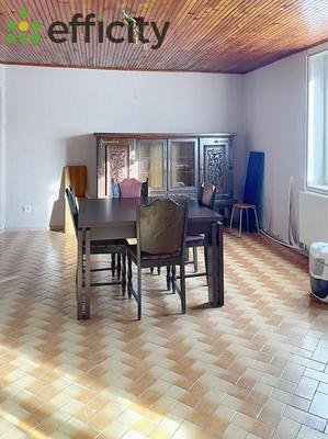 Maison de ville - 87 m² - 4 pièces