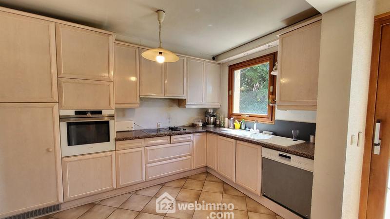 Maison - 128 m² - 7 pièces