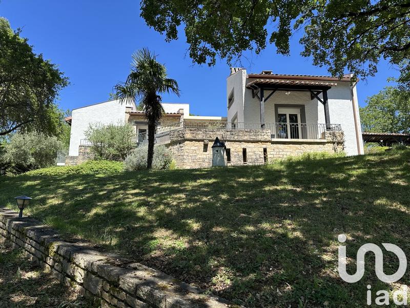 Maison de maîtres - 139 m² - 6 pièces