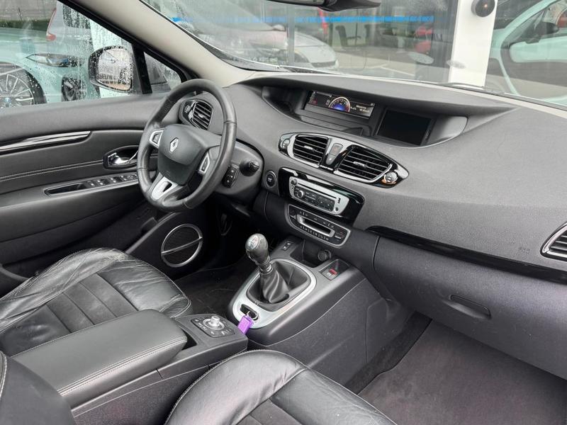 Renault Grand Scénic 1.6 Dci 130 Ch Initiale Paris 5 Places