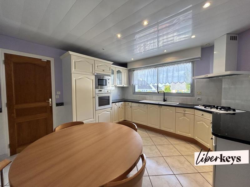 Maison - 139 m² - 5 pièces