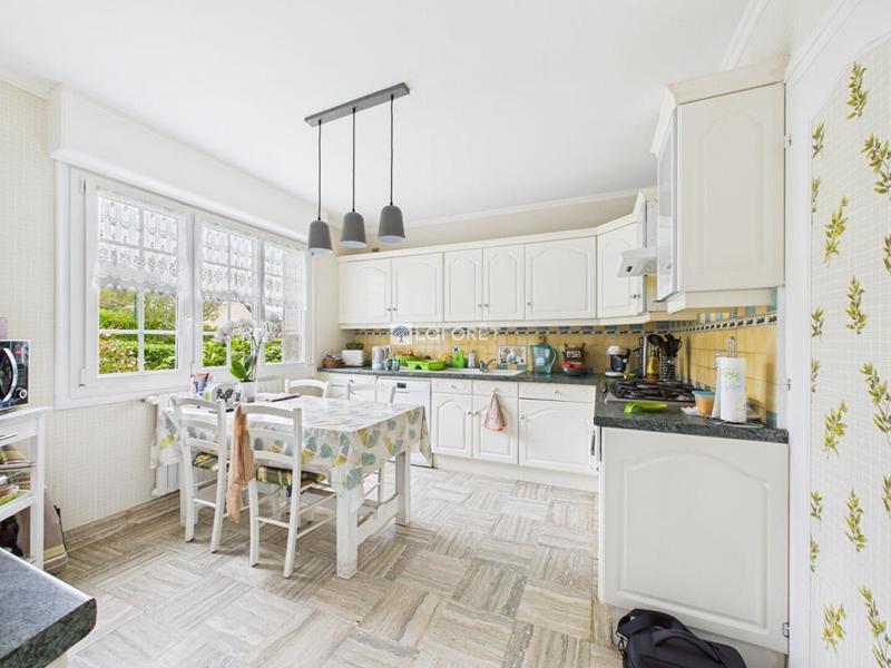 Maison - 148 m² - 7 pièces