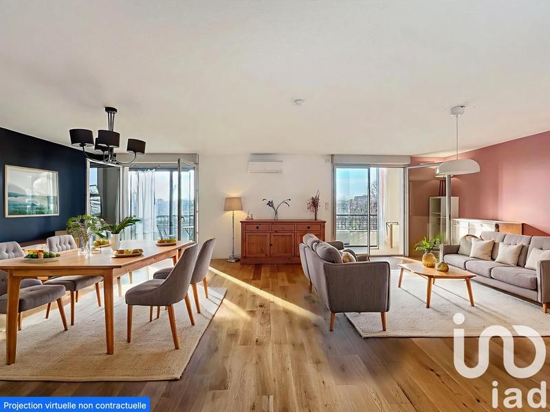 Appartement - 140 m² - 5 pièces