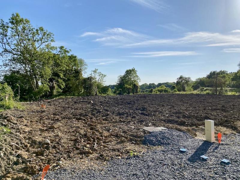 Terrain constructible - 913 m²