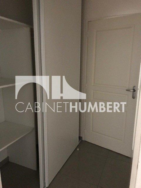 Appartement - 60 m² - 2 pièces