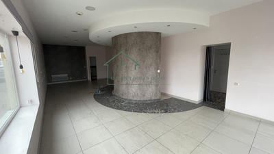 Immeuble - 90 m² - 2 pièces