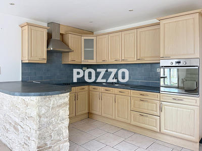 Maison - 130 m² - 4 pièces