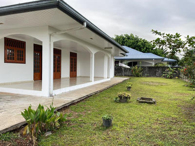 Maison - 120 m² - 4 pièces