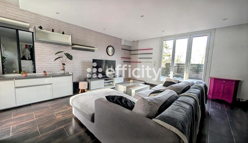 Appartement ancien - 85 m² - 4 pièces