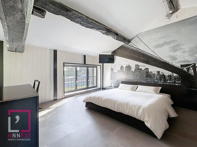 Maison ancienne - 240 m² - 6 pièces