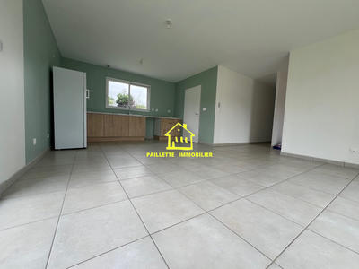 Maison - 87 m² - 4 pièces