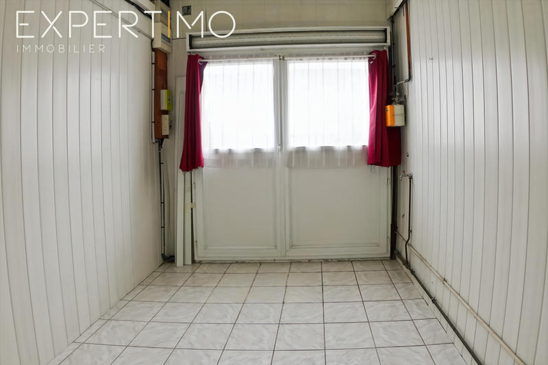 Maison - 94 m² - 6 pièces