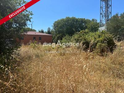 Terrain constructible - 400 m²