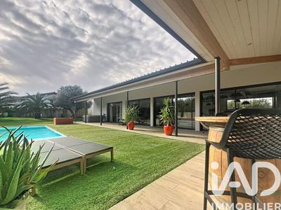 Maison - 191 m² - 5 pièces