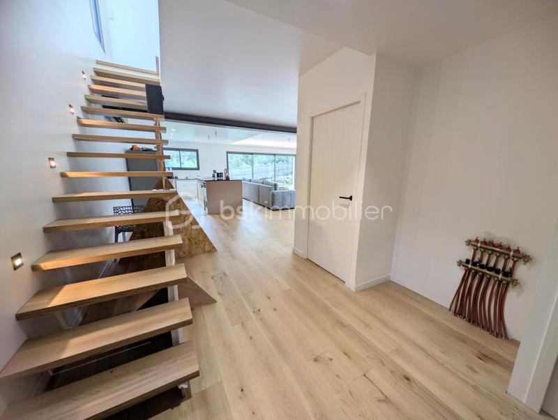 Maison - 149 m² - 6 pièces